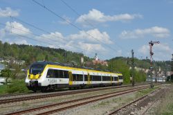 Deutsche Bahn DB Talent 2 Elektrotriebzug BWegt Baden-Württemberg in Horb auf der Gäubahn Stuttgart - Rottweil mit Formsignalen