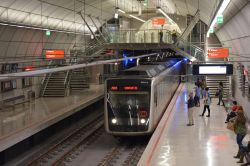 U-Bahn Bilbao Metro Linie L2 in der Station Basauri