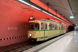 Straßenbahn Bochum Tram Duewag GT6 Museumsfahrzeug der Bogestra in der Station Bochumer Verein