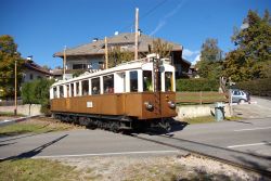 Rittnerbahn Bozen SAD Südtirol Alioth am Bahnhübergang in Klobenstein