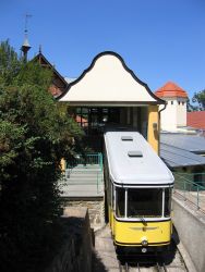 Bergbahn Dresden Standseilbahn an der Bergstation Loschwitz Weißer Hirsch